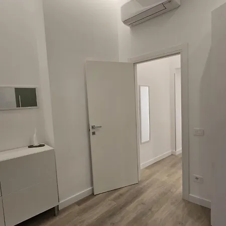 White - De Angelis Sant'Agnello